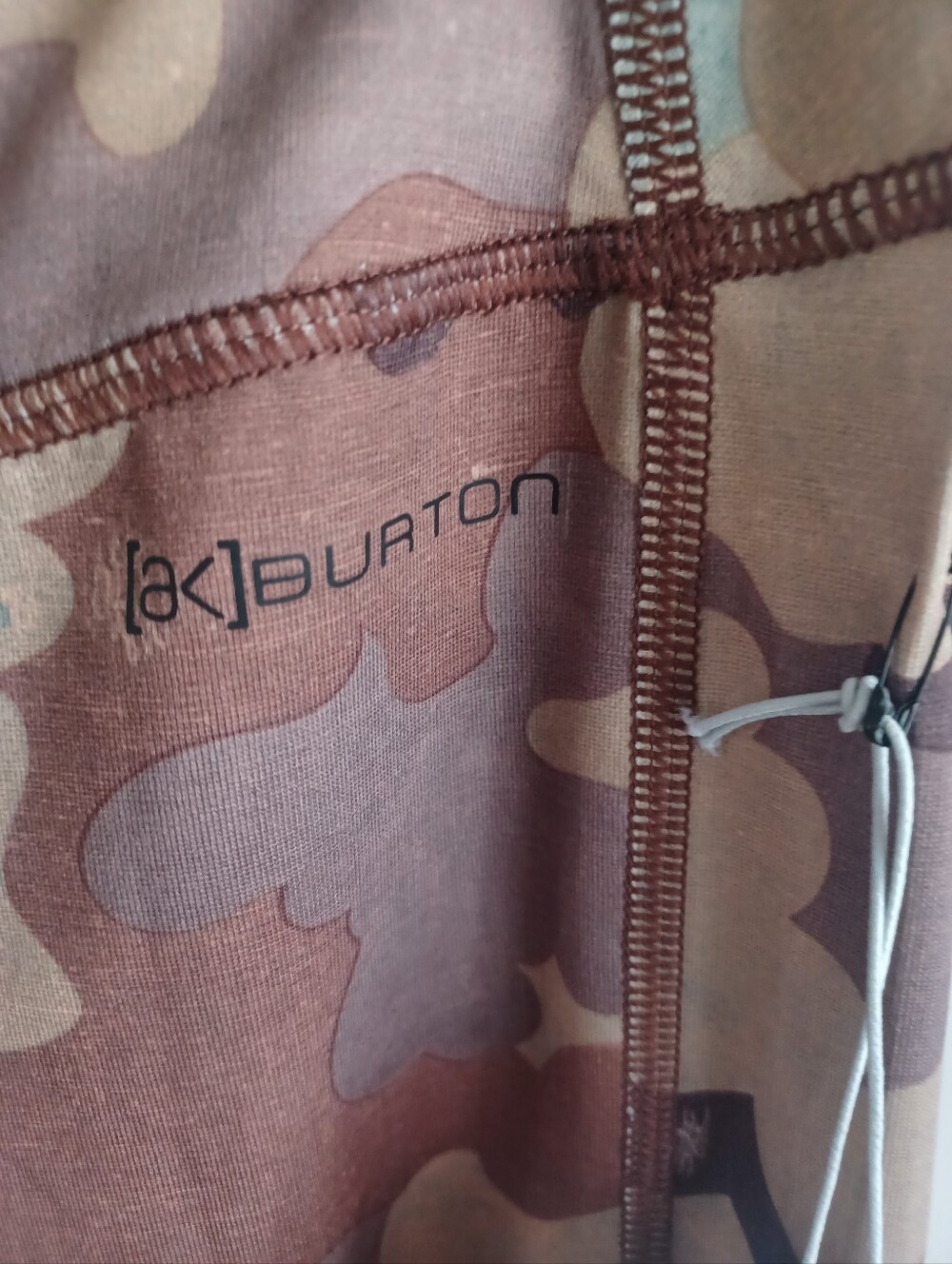 NWT Women's Burton AK Power Stretch First Layer Pants Small Storm Camo - Picture 4 of 6
